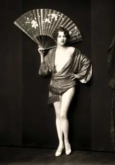 Ziegfeld Follies, Ziegfeld Girls: Staging Provocative Beauty 2 Ziegfeld Follies Ziegfeld girl Jean Ackerman