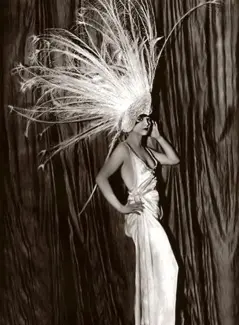 Ziegfeld Follies, Ziegfeld Girls: Staging Provocative Beauty 8 Louise Brooks in Ziegfeld Girl costume