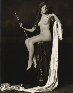 Alfred Cheney Johnston figure study of Catherine Moylan