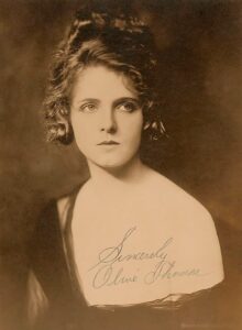 Olive Thomas by Alfred Cheney Johnston, 1919. Public domain.