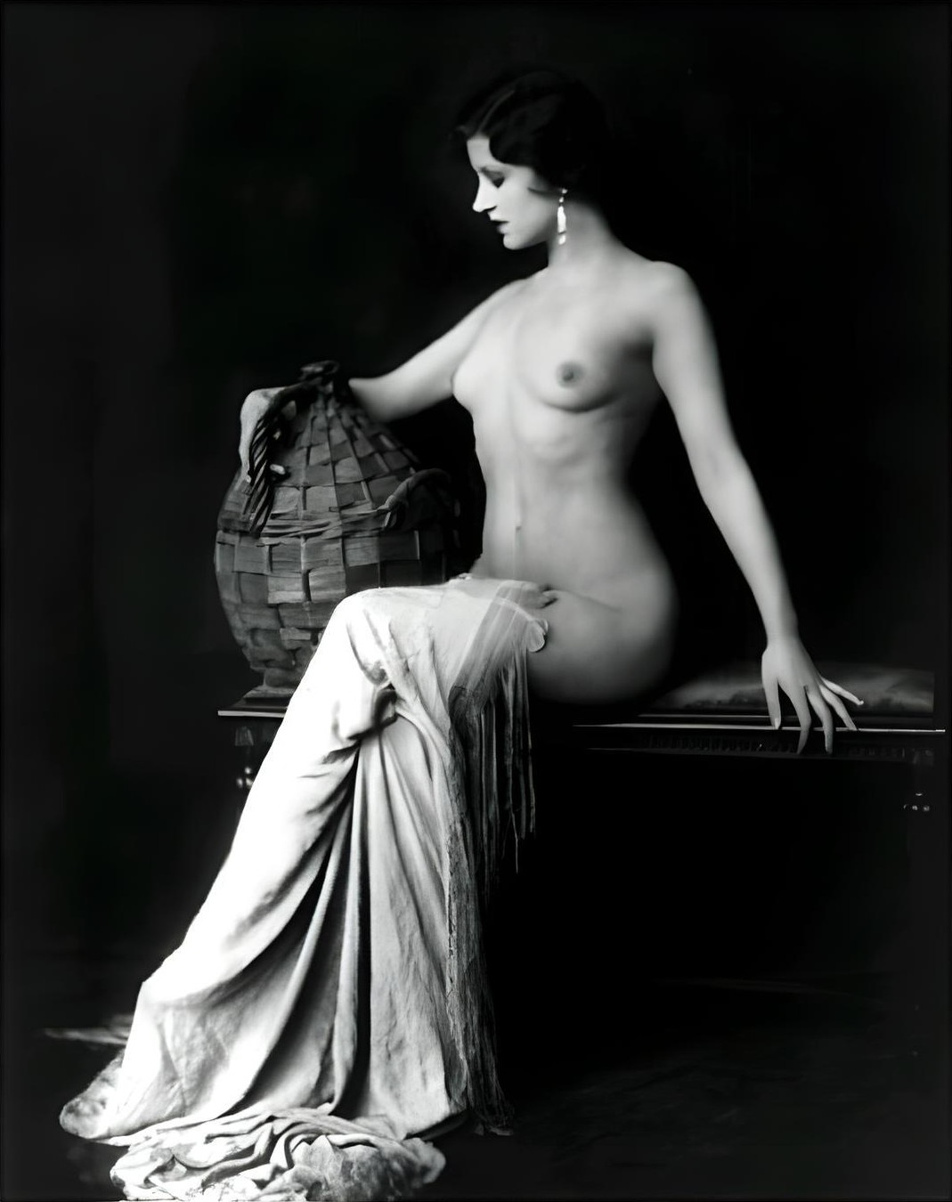 Alfred Cheney Johnston (or attributed to) nude study